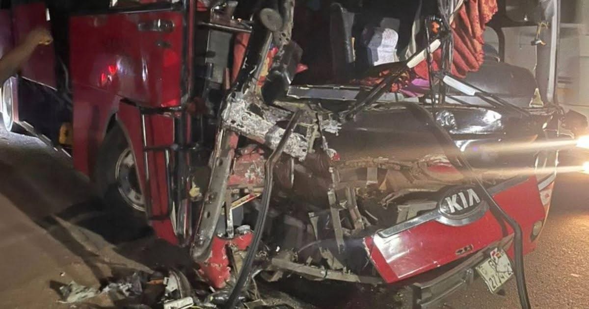 Suhum: VIP bus and diesel trailer collision results in 10 casualties